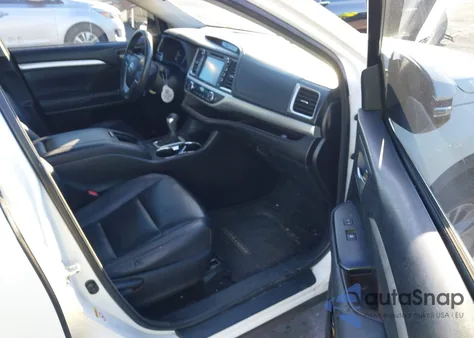 2014 Toyota Highlander Xle V6 from USA, damaged, VIN 5TDKKRFH2ES028570